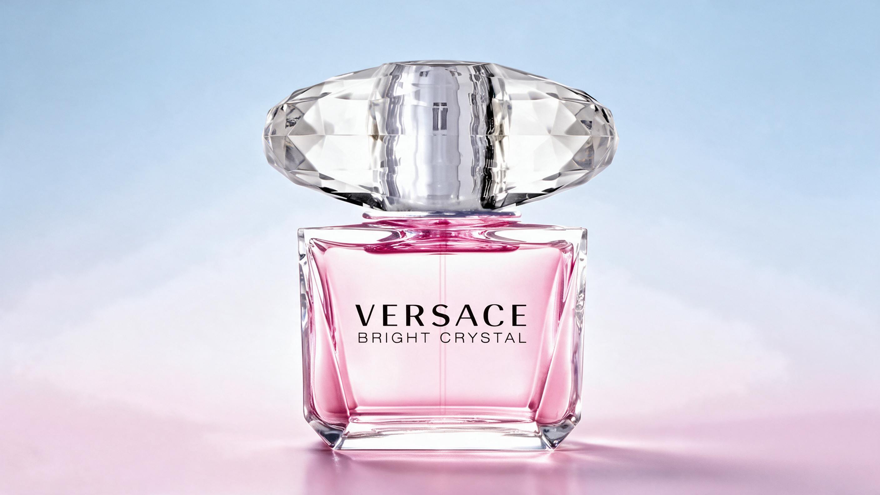 Versace Bright Crystal Parfüm Rehberi: Notalar, Kullanım ve Kalıcılık