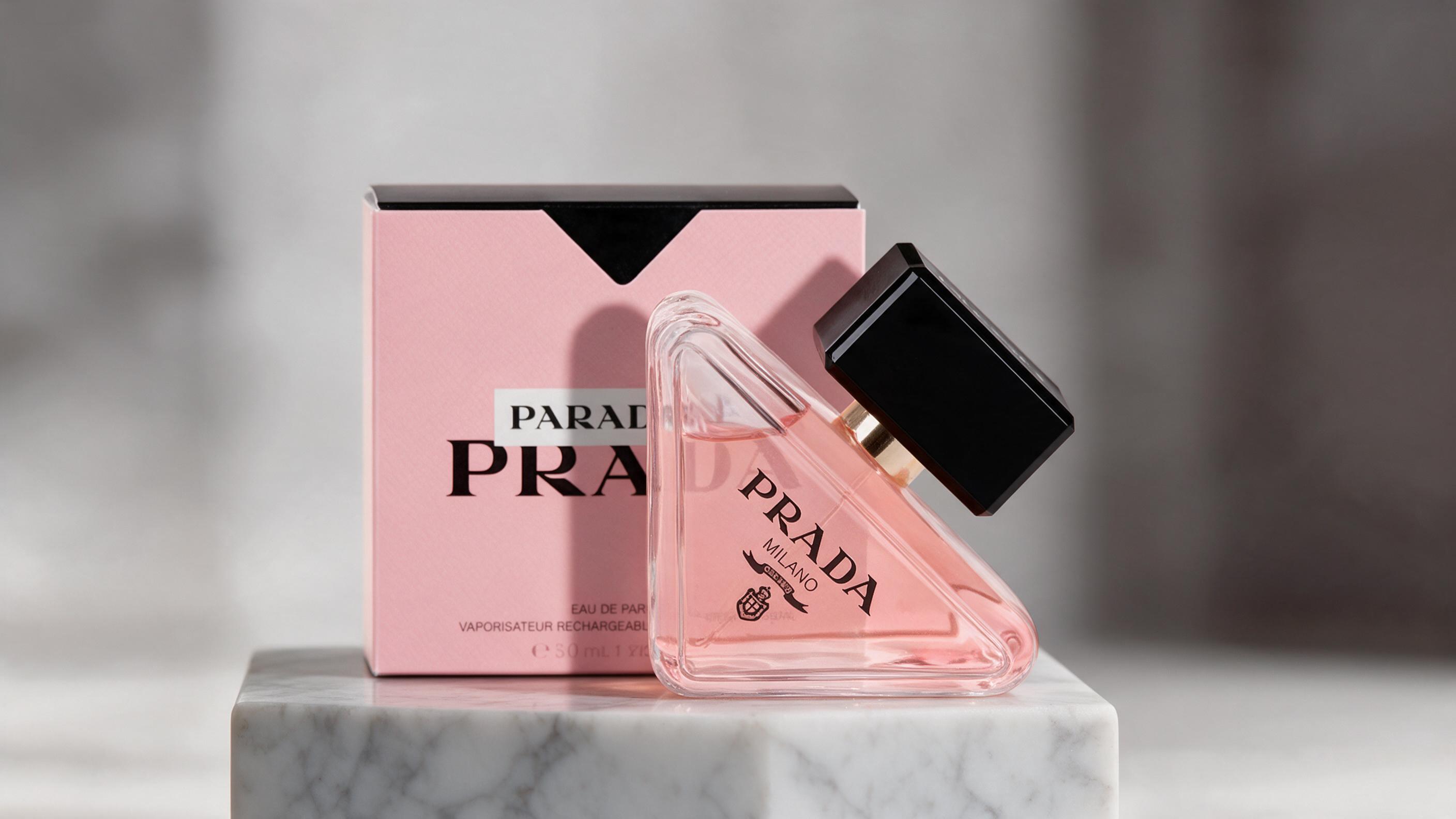 Prada Paradoxe: Ghid B2B pentru Retaileri și Distribuitori de Parfumerie